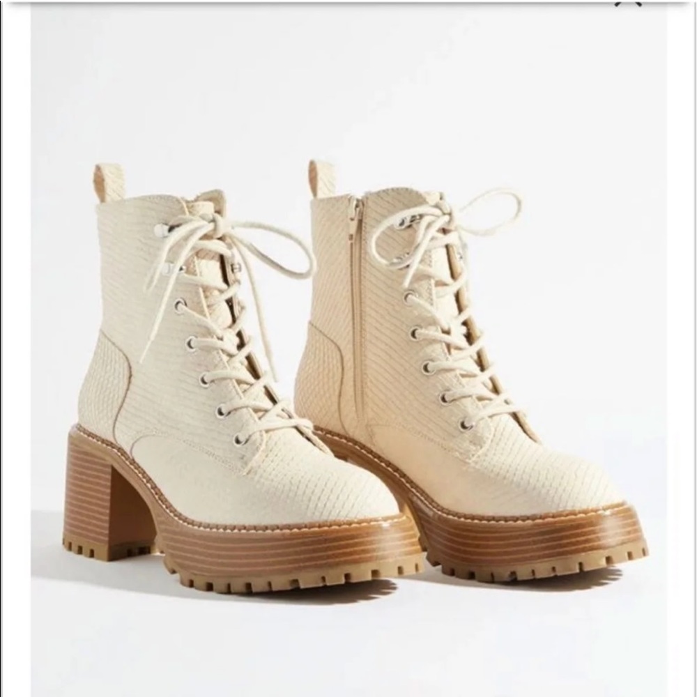 NWT ALTARD STATE BOOTIES 9